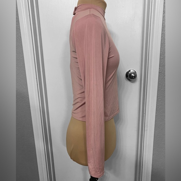 Melrose and Market Pink Mock Neck Open Back Long Sleeve Top - Women size medium - Picture 4 of 8